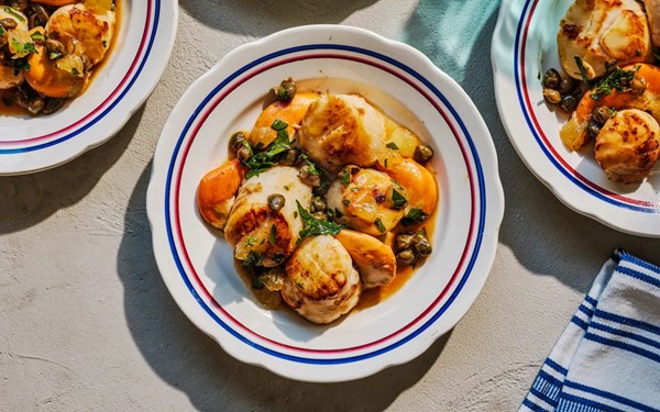 Scallops Grenobloise