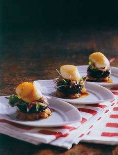 Scallops with black sausage and apple