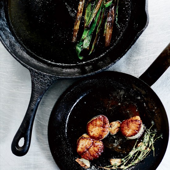 Scallops with charred scallions and Marcona romesco