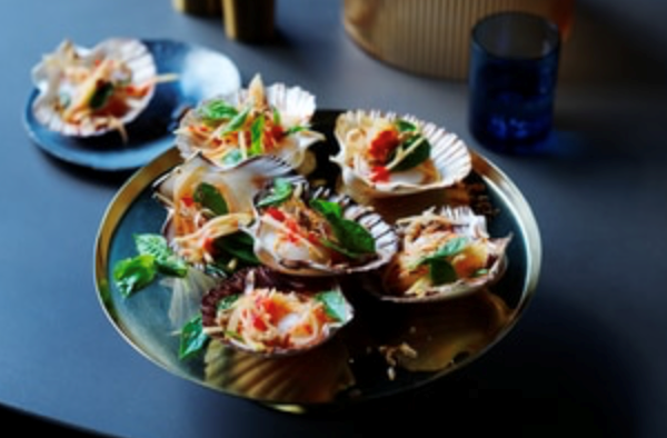 Scallops with green mango and red nahm jim