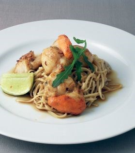 Scallops with honey and ginger noodles