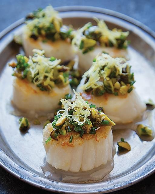 Scallops with pistachio & lemon