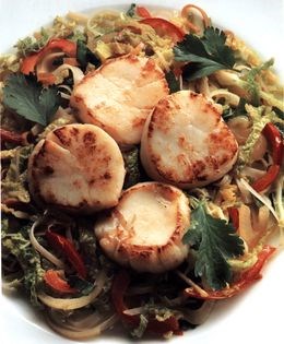 Scallops with Thai spicy cabbage salad