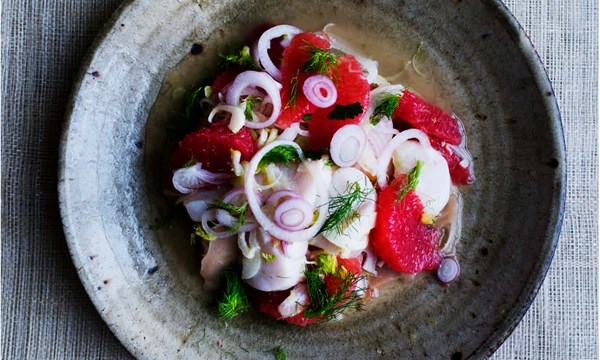 Scallops with yuzu, pickled ginger and grapefruit