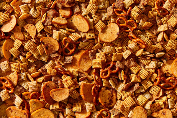  Schmaltzy Chex mix