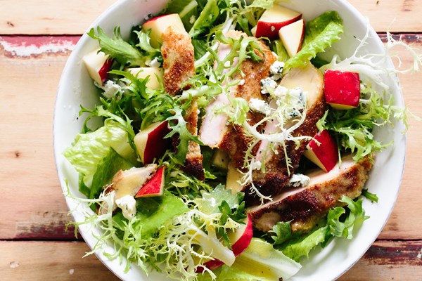Schnitzel and pear salad with wheat beer vinaigrette