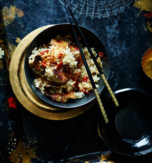 Scorched mushroom and ginger rice (Guo ba)