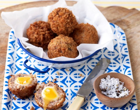 Scotch quail eggs