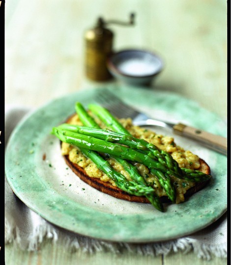 Scotch woodcock and asparagus on toast