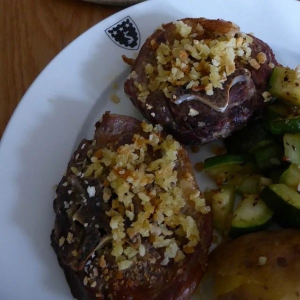 Scrag end of mutton with mustard sauce (Le cou de mouton grillé, sauce à la moutarde)