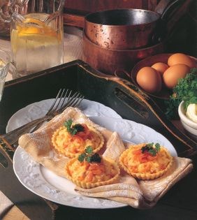 Scrambled egg and smoked salmon tartlets