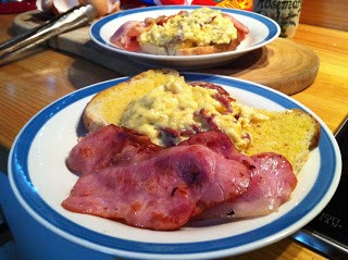 Scrambled eggs with chorizo and cheese