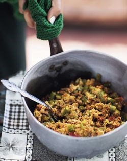 Scrambled eggs with green beans and chorizo (Huevos con ejotes y chorizo)