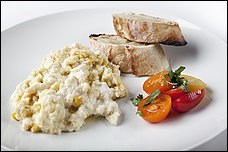 Scrambled eggs with ricotta