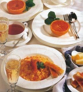 Scrambled eggs with smoked salmon