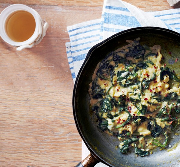 Scrambled eggs with spinach and Parmesan