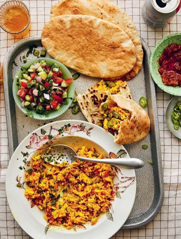 Scrambled paneer curry (Paneer burji)