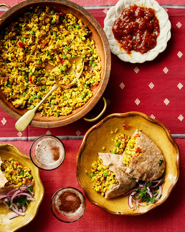 Scrambled paneer curry (Paneer burji)
