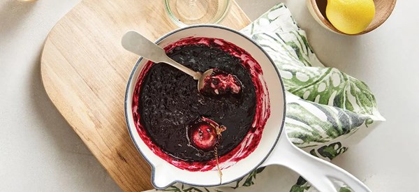 Scrappy blueberry jam 