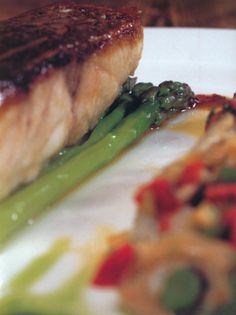 Sea bass with asparagus and clam vinaigrette