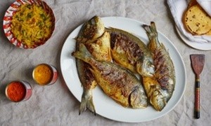 Sea bream with corn roti and unripe mango