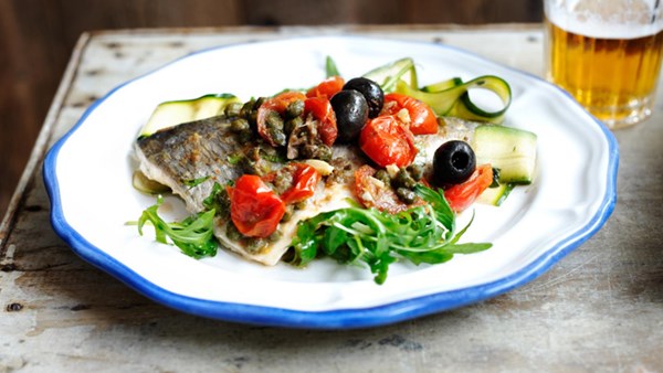 Sea bream with courgette salad, fresh mint & rocket