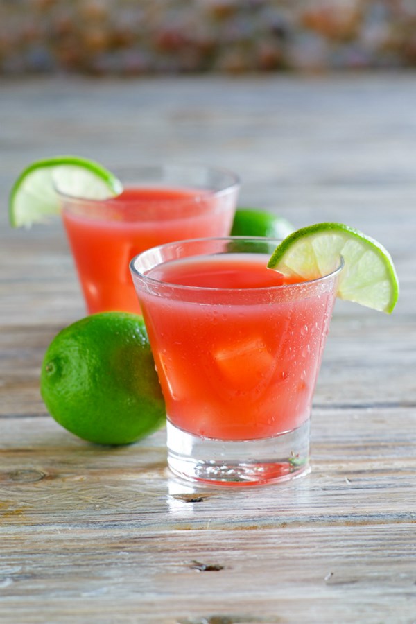 Sea breeze cocktail