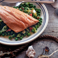 Sea trout with peas 