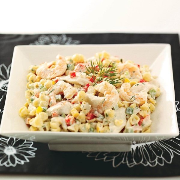 Seafood and shells salad