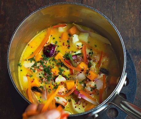 Seafood chowder with squash