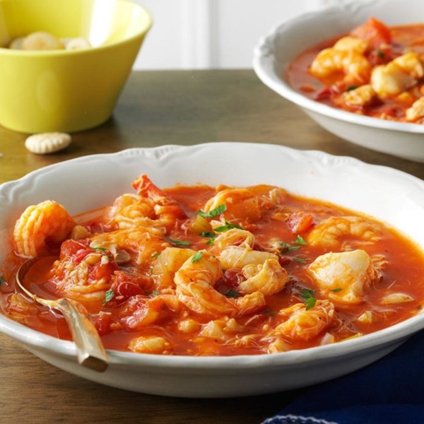 Seafood cioppino