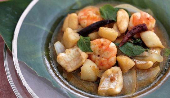 Seafood feast with basil and chilies