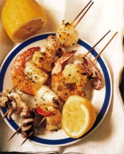 Seafood on a skewer (Uccelletti di mare allo spiedo)