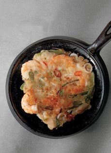 Seafood pancakes with scallions and chiles (Haemul pajeon)