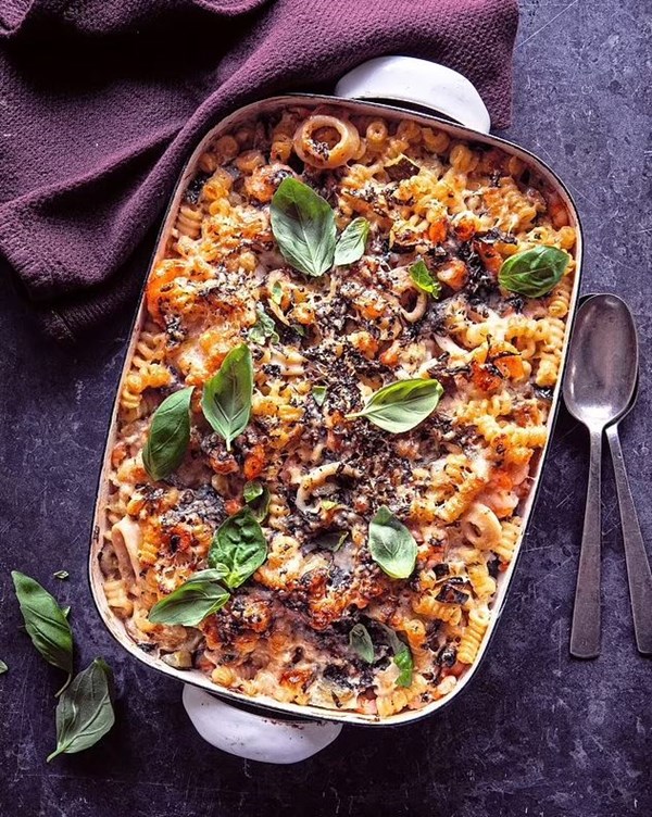 Seafood pasta bake