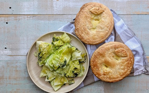 Seafood pot pies