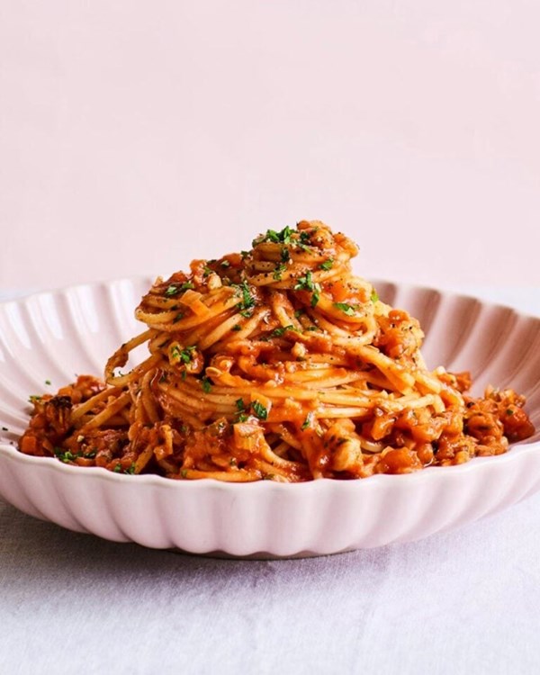 Seafood ragù with spaghetti