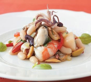 Seafood salad (Insalata di mare)