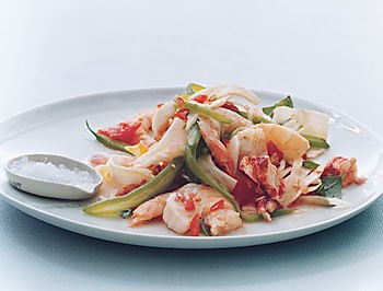 Seafood salad with fennel and green beans