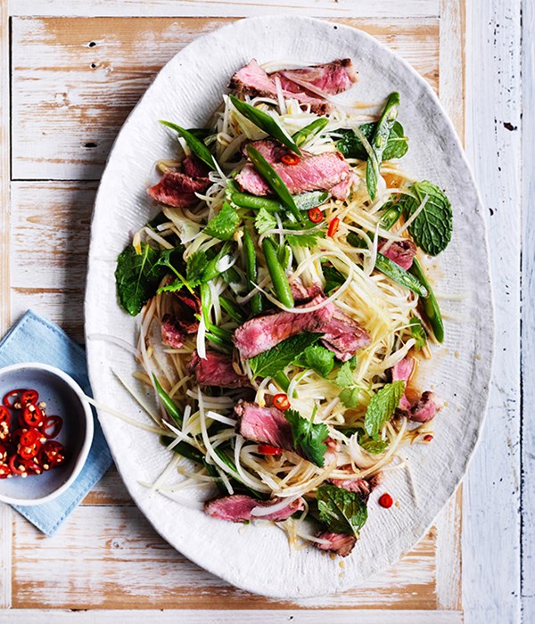 Seared beef and green papaya salad