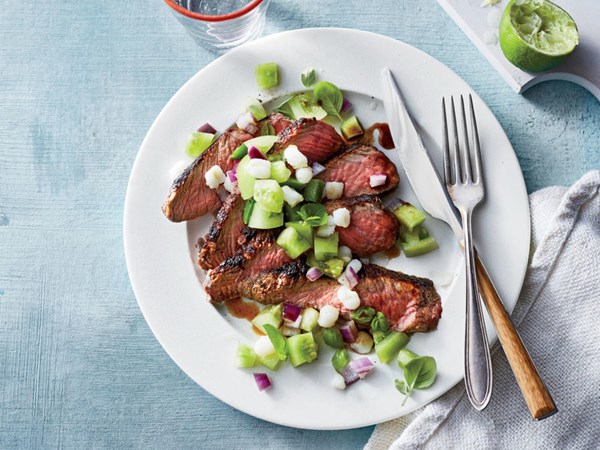 Seared Cajun-style steak with green tomato relish