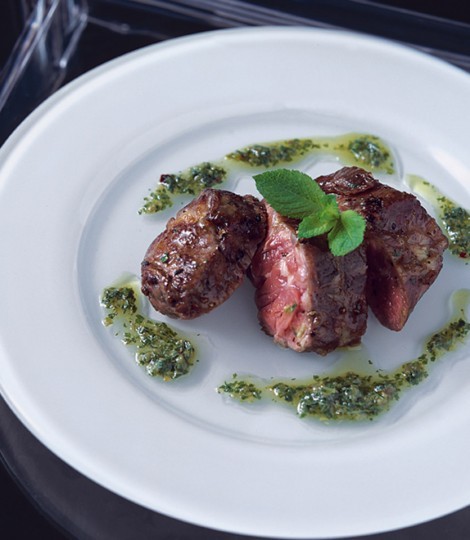 Seared fillet of lamb with mint and chilli sauce