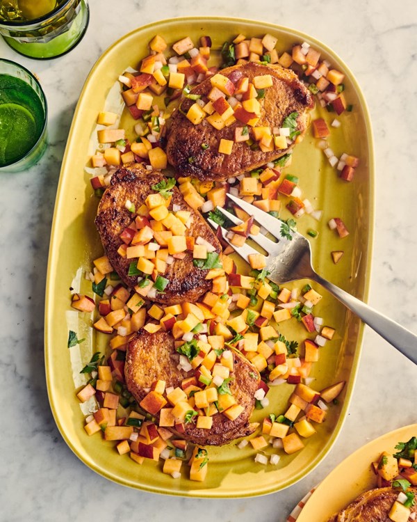 Seared pork chops with peach salsa