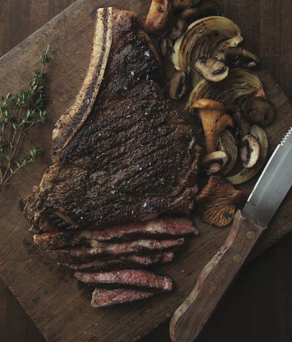 Seared rib-eye steak with baharat