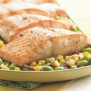 Seared salmon fillets with edamame succotash