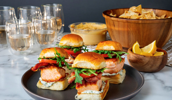 Seared salmon sliders 