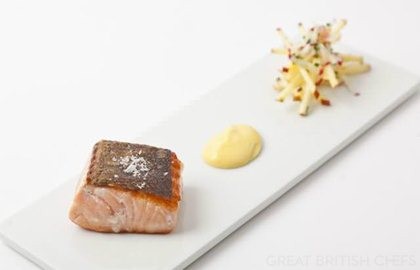 Seared salmon with apple and radish salad