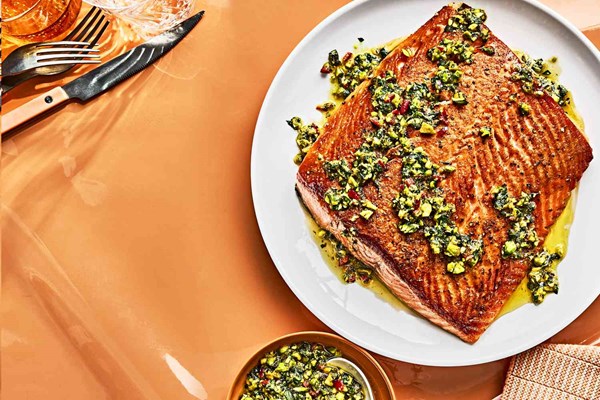 Seared salmon with pistachio pesto