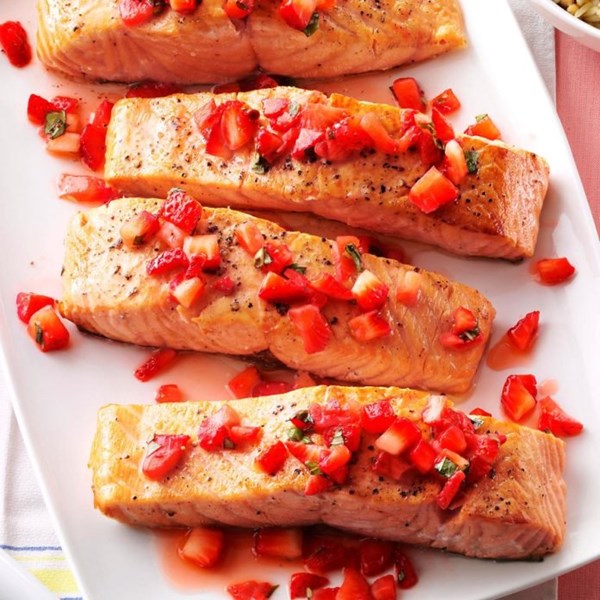 Seared salmon with strawberry basil relish 