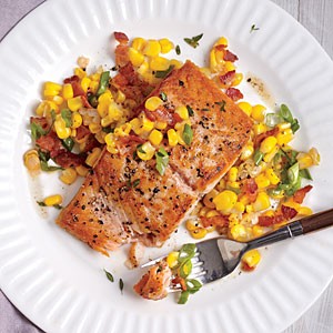 Seared salmon with sweet corn and bacon sauté 